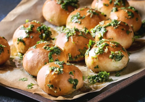 Sarımsaklı Ekmek